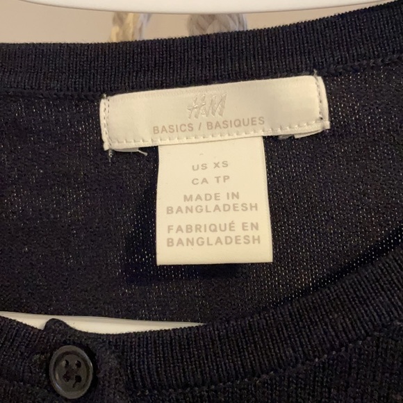 Long sleeve button up - Picture 2 of 2